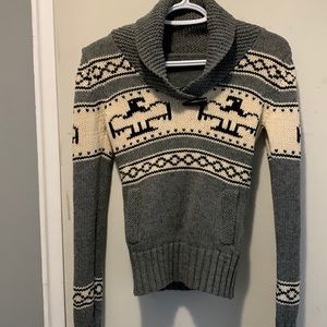 TNA 100% Lambswool sweater